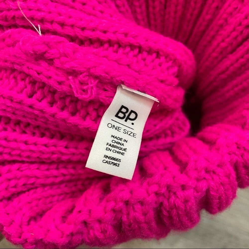41. Bp new knit hat - Picture 2 of 4
